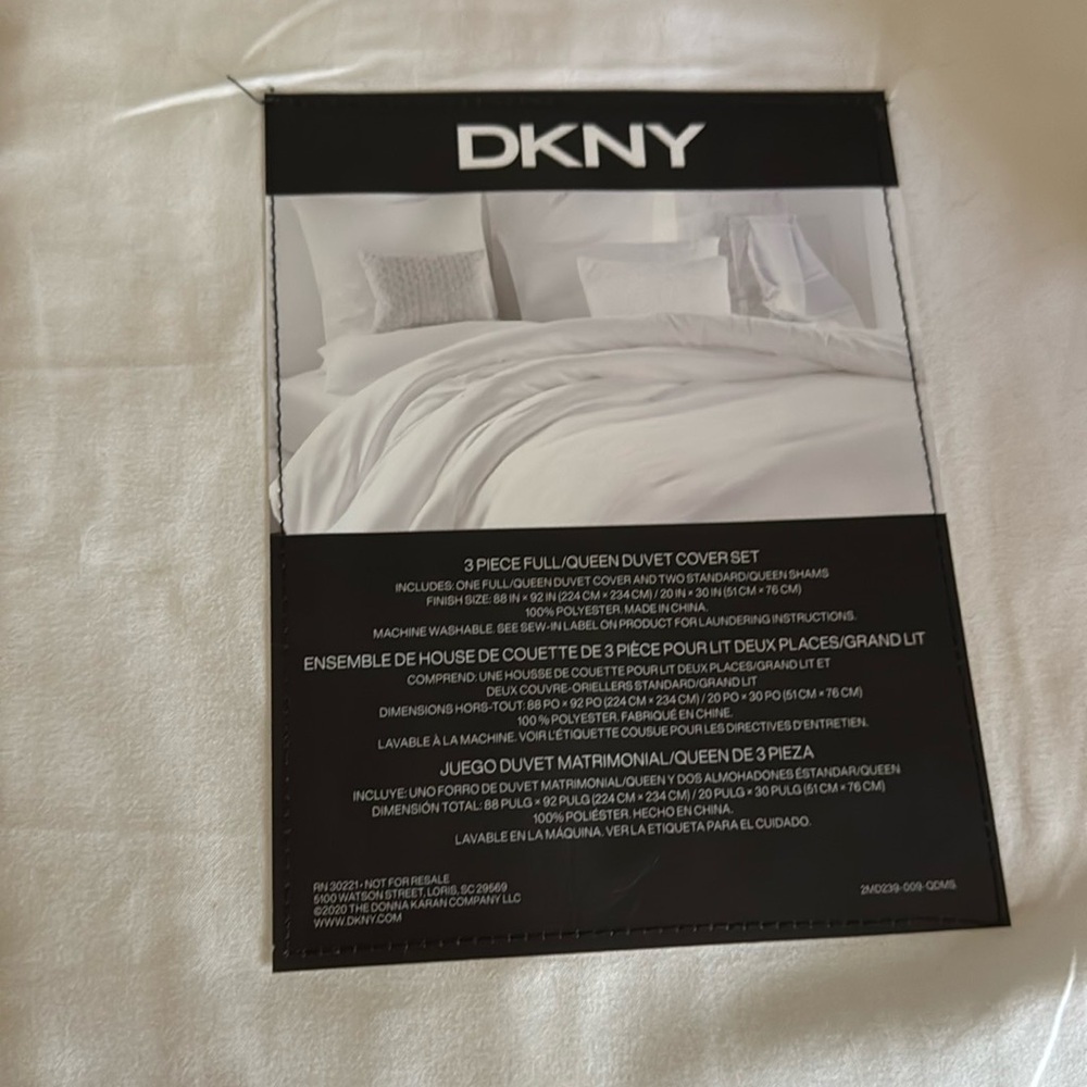 DKNY 3-Piece Full/Queen Duvet Cover and Sham Set